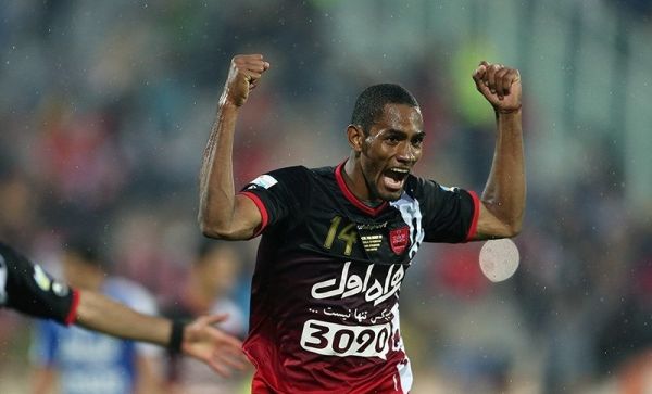 باشگاه پرسپولیس هیچ شکایتی از سوی بنگستون به پرسپولیس نرسیده است