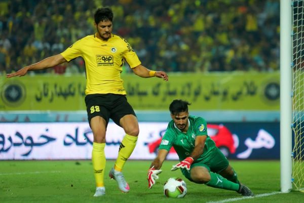  استنلی کی‌روش به قلعه‌نویی هم وفا نکرد  آقای گل از سپاهان می‌رود