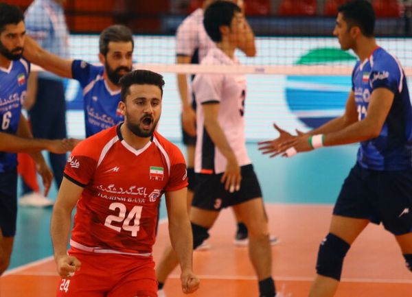 حضرتپور مردم ارومیه شعور والیبالی خود را به جهانیان نشان دادند