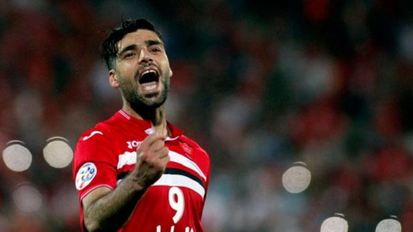 بازگشت طارمی به پرسپولیس شاید منتفی شود