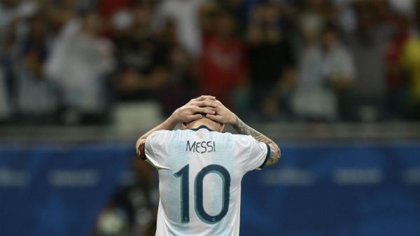 مسی در 14 سال در آرژانتین 9 مربی داشته است