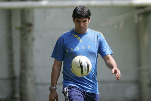  غلامپور  دروازه‌بان جدید استقلال هنوز مشخص نیست