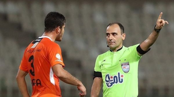 زرگر در طول دوران داوری ام، قضاوت جنجالی نداشتم