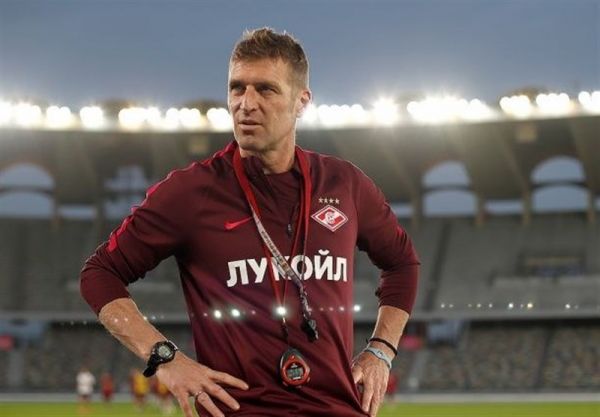  مذاکره با گزینه سرمربیگری پرسپولیس با سوءاستفاده از نام وزیر ورزش