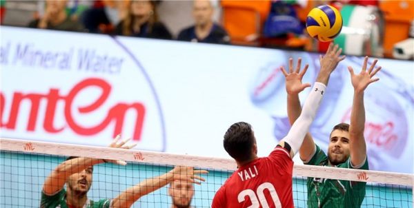  جدول لیگ ملت‌های والیبال  پرواز موقت ایران به صدر