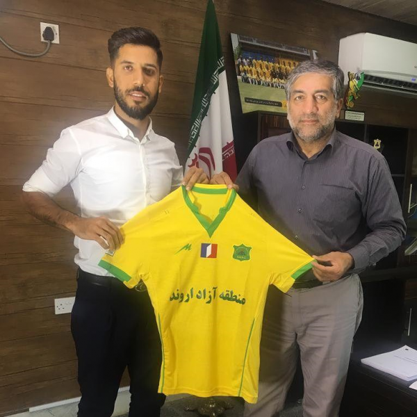  کعبی قرارداد خود را با نفت آبادان تمدید کرد