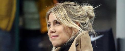 ایکاردی به خاطر برنامه تلویزیونی واندا در ایتالیا میماند