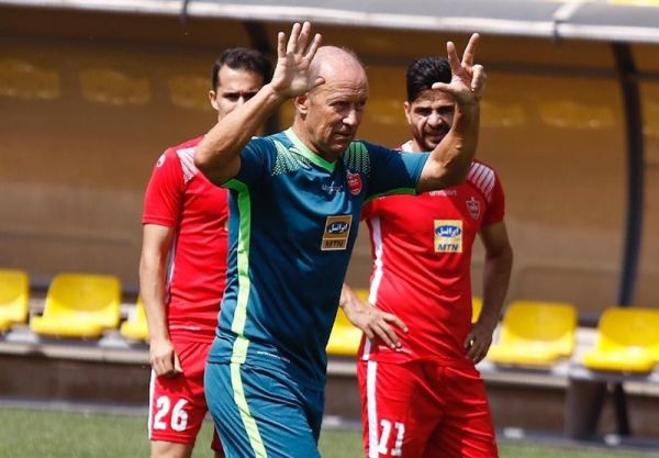 گزارش تمرین پرسپولیس برنامه ویژه کالدرون و تمرین اختصاصی مصلح