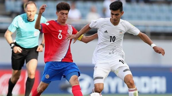 واکنش شکاری به صحبت های سعید آذری من هيچ قراردادی با ذوب آهن ندارم كه مشكل ساز شود