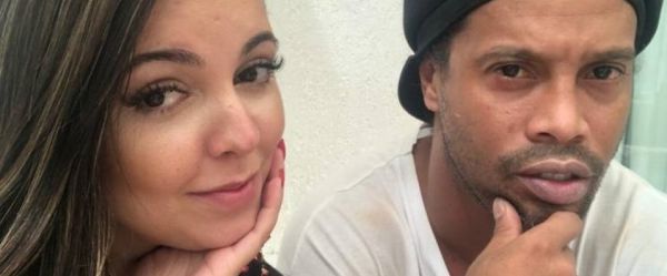  همسر سابق رونالدینیو، او را به خشونت متهم کرد