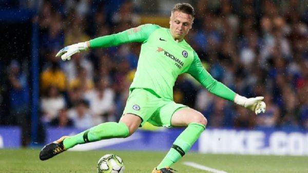 رسمی پی اس جی ، دروازه بان جوان چلسی را به خدمت گرفت