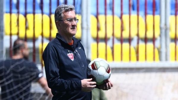 مذاکرات در استانبول ادامه دارد؛ پرسپولیسیها از برانکو تخفیف خواستند