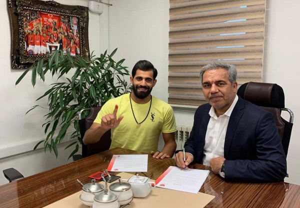  کنعانی زادگان برای دو سال به پرسپولیس پیوست