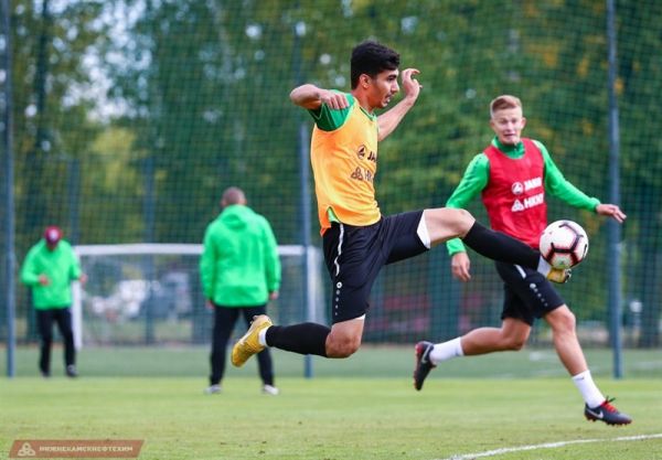  اعلام دلیل جدایی و رقم انتقال رضا شکاری از روبین‌کازان به تراکتور