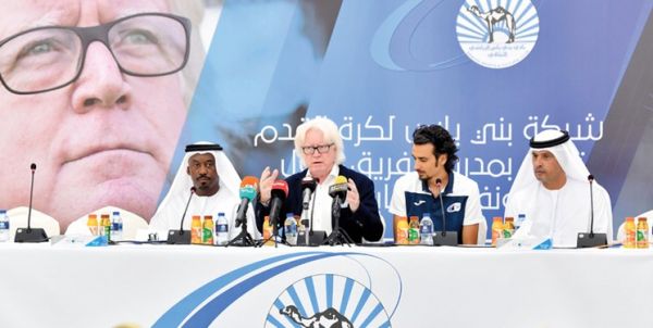 مدیر بنی یاس شفر میتواند نقطه قوت باشگاه باشد او مربی بزرگ و باکارنامهای است