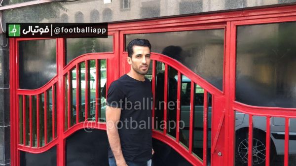  وحید امیری برای مذاکره نهایی وارد باشگاه پرسپولیس شد