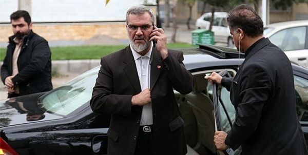 رویانیان مدیران پرسپولیس تشویش اذهان عمومی میکنند با 100 میلیون علیه من سندسازی کردند