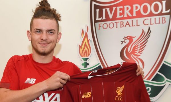 جوانترین بازیکن تاریخ لیگ انگلیس به لیورپول پیوست