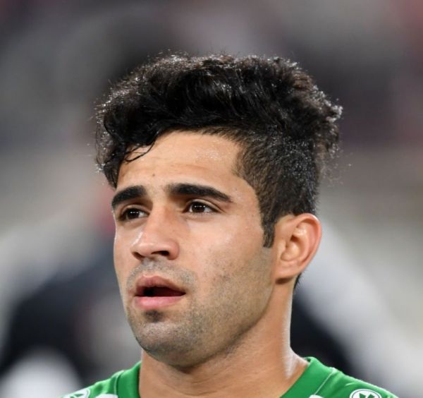  حسین علی یک قدم تا استقلال