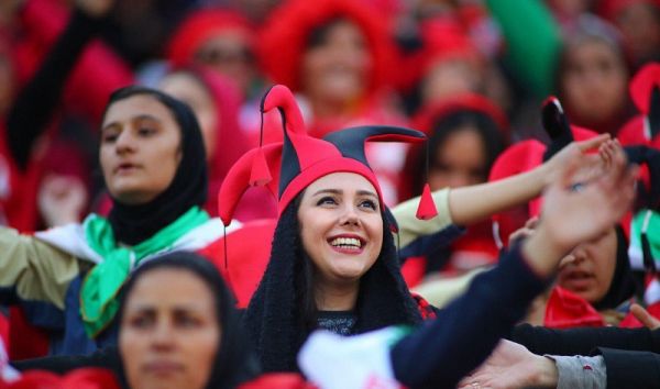 داورزنی شرایط حضور زنان در لیگ برتر مناسب نیست