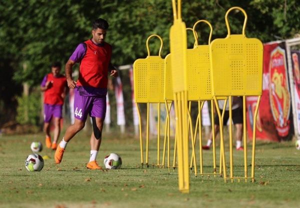 مرادمند مشهدی نیستم ولی از بعضی اتفاقات رگ غیرتم به جوش میآید