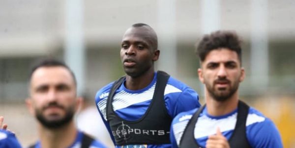 پزشک استقلال تستهای پزشکی دیاباته موفق بود او منعی برای قرارداد نداشت