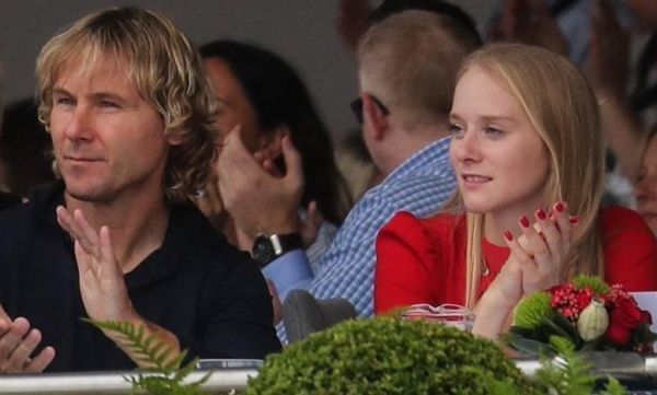 رابطه عاشقانه اسطوره یوونتوس با زنی که یک سال از دخترش بزرگتر است