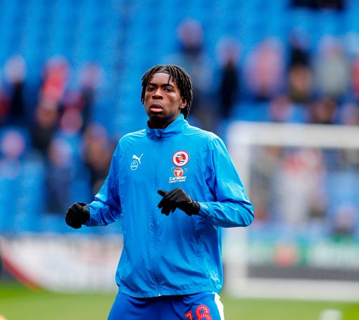 رسمی اجاریا از لیورپول به ردینگ پیوست