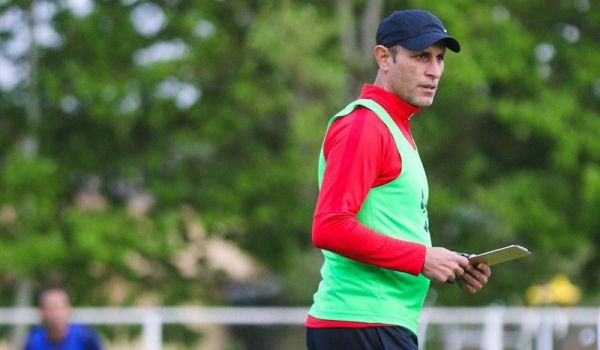 قهر یحیی؛ حق با سرمربی است یا مسوولان مشهدی