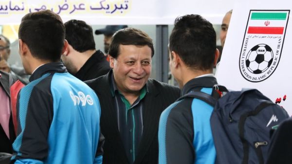 فدراسیون فوتبال حضور ساکت در کمیته فنی و توسعه فوتسال و فوتبال ساحلی برای هماهنگی امور تیمهای ملی است