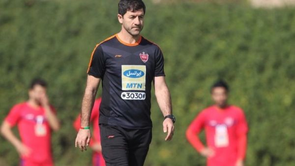  عکس  کریم باقری قهر کرد