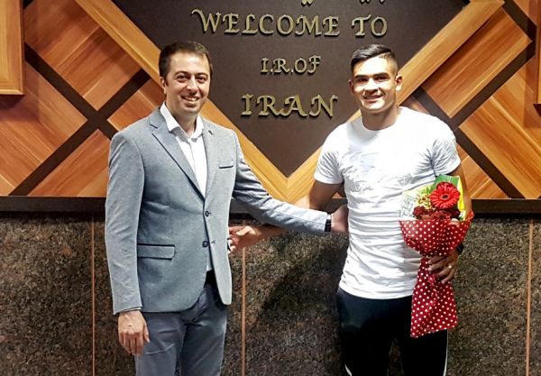 پزشک پرسپولیس بررسیهای پزشکی جونیور از اول وقت امروز آغاز شد