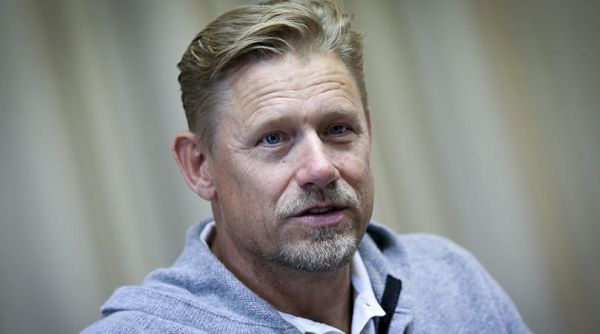  عصبانیت اسطوره یونایتد از شکست  این بازیکنان را بفروشید