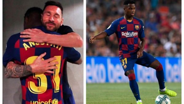  استقبال مسی از پدیده جوان بارسلونا در رختکن
