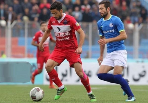  عاشوری  بازی با پیکان برایم خاص بود  قاضی گفت سعی کن دیگر گل نزنی