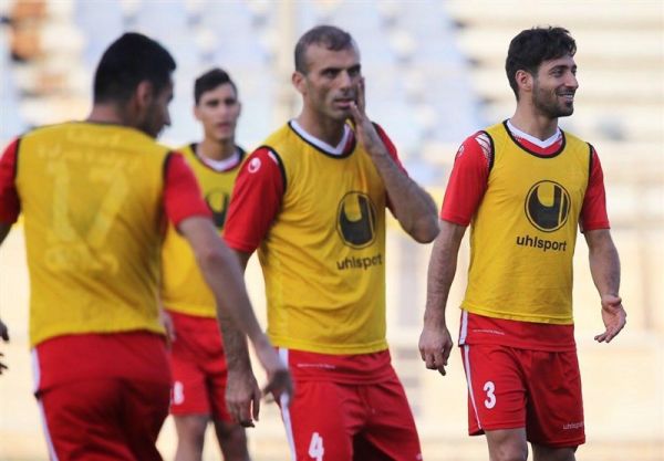 بدنسازی پرسپولیسیها در غیاب کالدورن