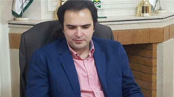 چرا حضور وثوق احمدی در پرسپولیس منتفی شد