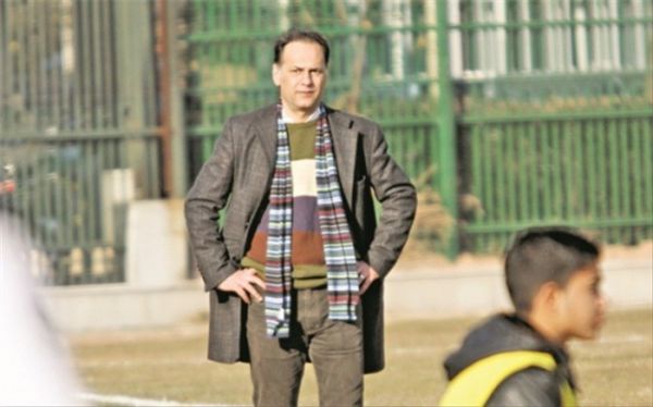 نامجومطلق استقلال نتوانسته جانشین پاتوسی را پیدا کند رفتارهای استراماچونی به خاطر نبود امکانات کافی است