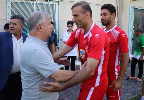 پروین دنبال حضور در هیئت مدیره پرسپولیس نیستم شاگردانم بخواهند کمکشان میکنم