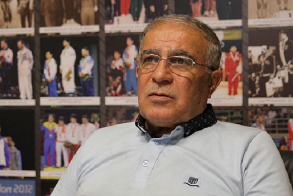 روشن غرور بچهها باعث شد6گل از پرسپولیس بخوریم پرسپولیسیها به ما شیرینی بدهند