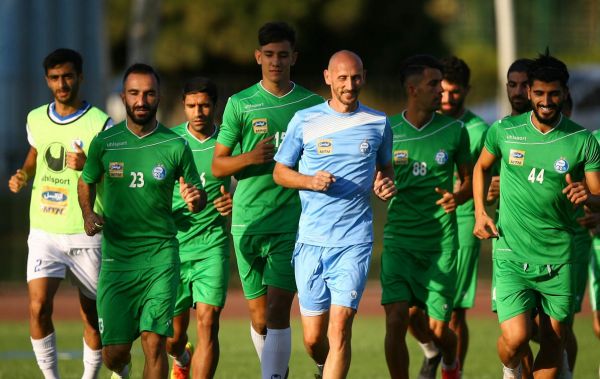 سعید لطفی لطفاً کسی آیه یأس نخواند استقلال با یک برد ۹ پله صعود میکند