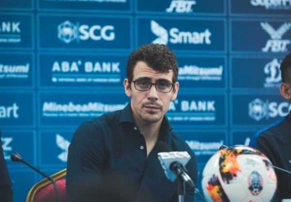  سرمربی کامبوج  بازی با ایران عالی است