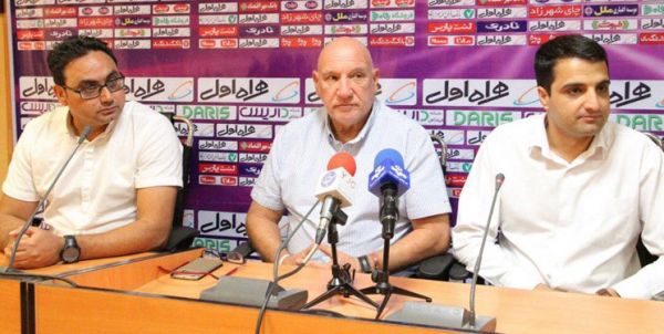  بگوویچ  پنالتی پارس جنوبی درست نبود 2 تعویض اجباری داشتیم