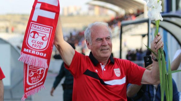 دنیزلی به نشست خبری دیدار ذوبآهن - تراکتور نرسید