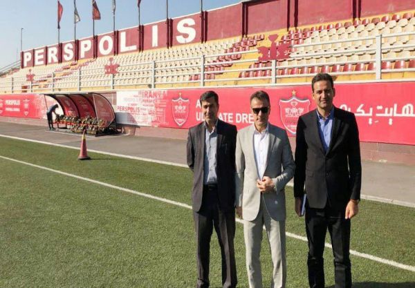 بازدید رییس آکادمی ملی فوتبال و معاون دانشگاه شهید بهشتی از درفشیفر