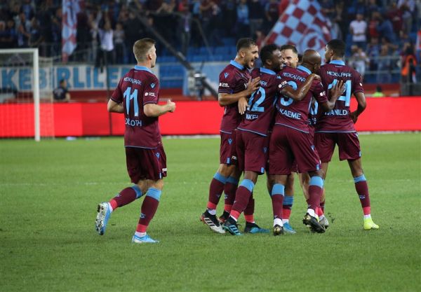  حضور حسینی در ترکیب اصلی ترابزون‌‌‌اسپور در نبرد اسپانیا