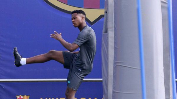  پدر فاتی  رویای من و او، بازی کردنش در تیم پرتغال بود و نه اسپانیا