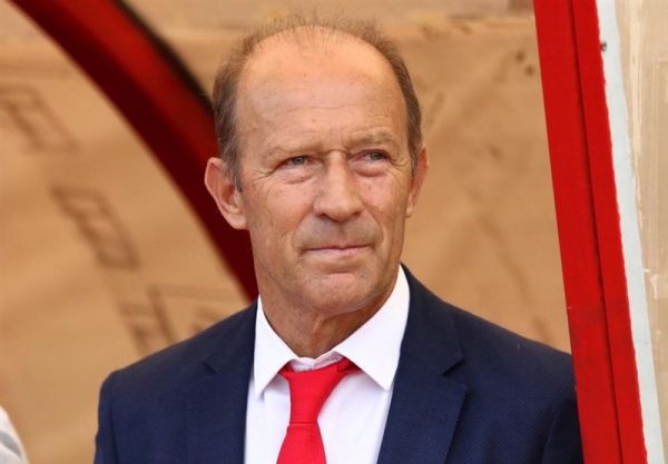  چهاردهمین سرمربی پرسپولیس در پی پیروزی چهاردهم