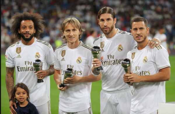  چهار ستاره رئال و قسمت کردن شادی هایشان با هواداران