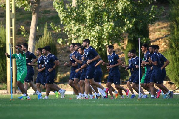  ۳ تغییر در ترکیب استقلال